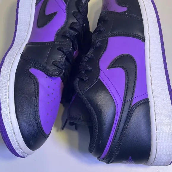 🔥 AIR JORDAN 1 LOW KIDS SIZE 7Y 553560-505