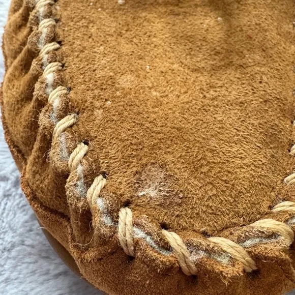 - L.L. Bean Wicked Good Tan Suede Shearling M9 W10.5 Moccasins Slippers …