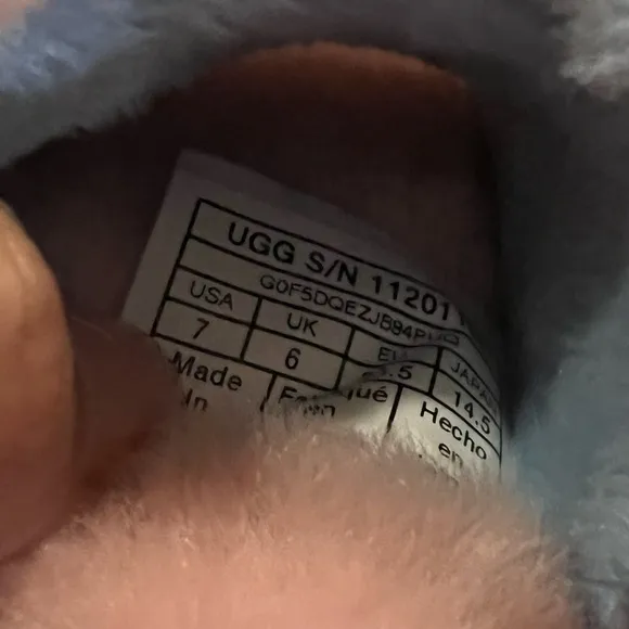 🌸 *NEW* Ugg - Baby Girls Fluff Yeah Slide Slippers