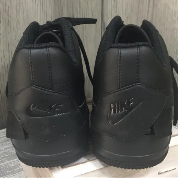 • NIKE AF1 JESTER XX black/black-black WMNS