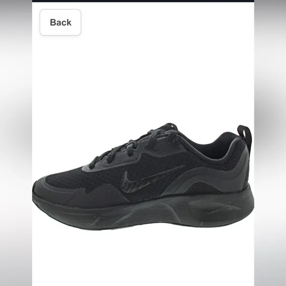 - - ✔️- Nike big boy  running shoes everyday  5.5Y / 7 women