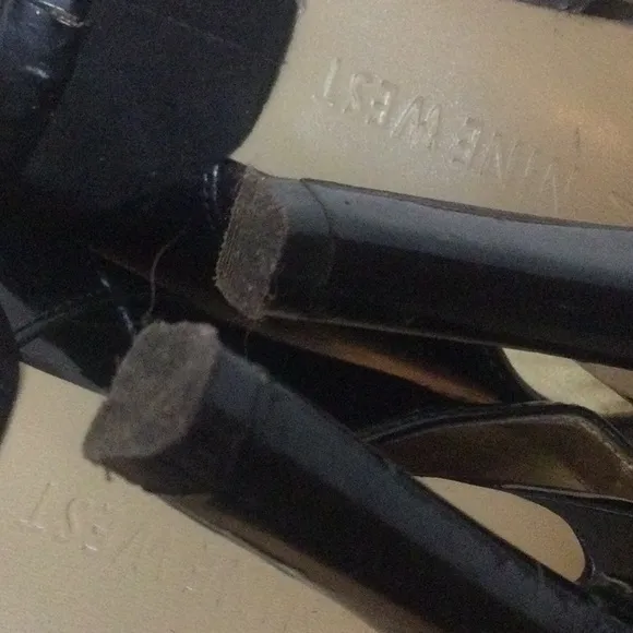 🌞 Nine West black patent leather slingbacks Peek-a-boo toes women 6M