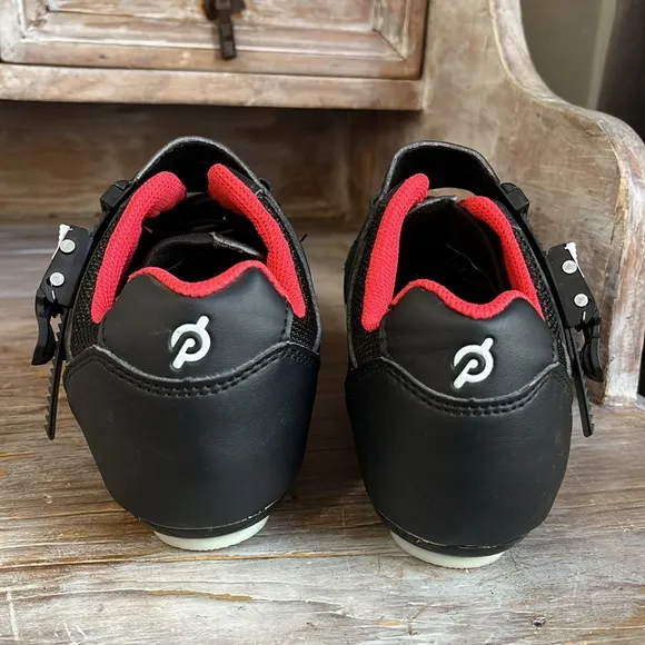 ❤️ Peloton Cycling shoes size 38 indoor black and red adjustable unisex