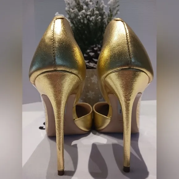 🆕️ Schutz - Luxury Cheslie Leather and Vinyl d'Orsay Pumps! ❤️