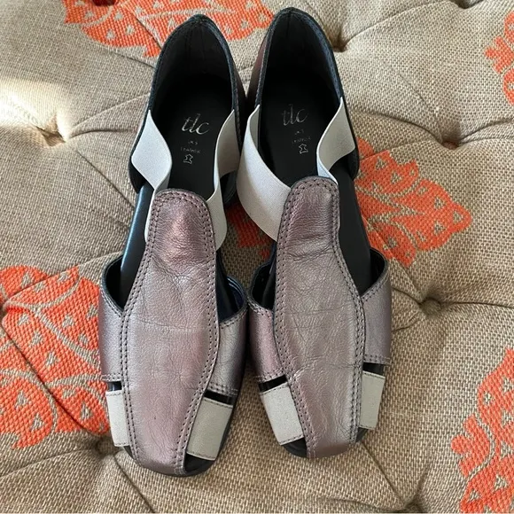 💎 TLC SILVER BLACK METTALIC CUT OUT SHOES!