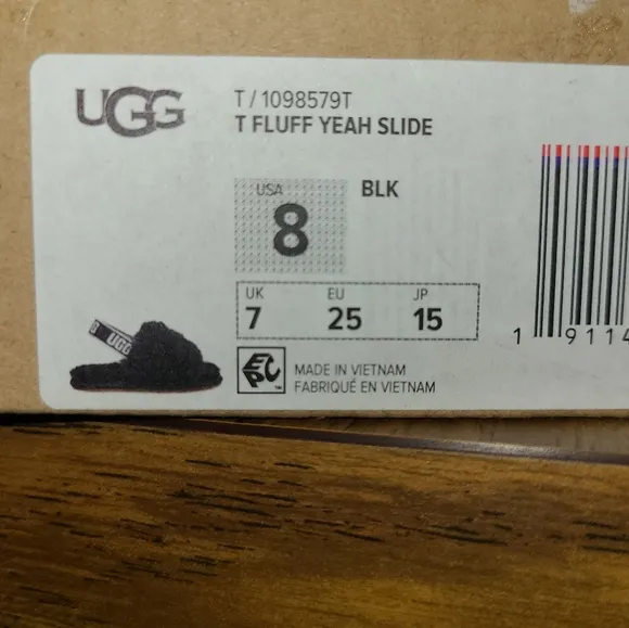 👶 UGG Fluff Slide - Child Size