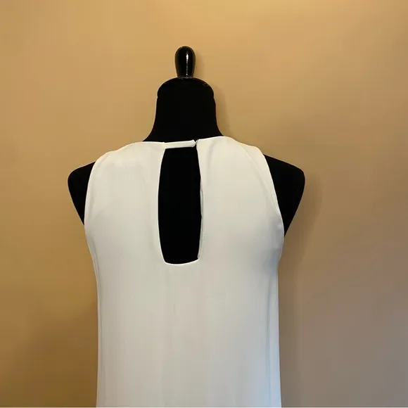 🛍️ Zara Ecru White Paneled Sleeveless Minimalist Dress Size S