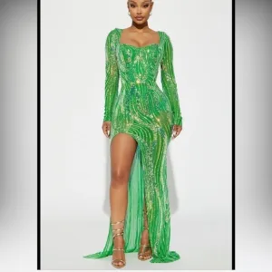 01 Long sleeve dress sequins mesh slit gala dress