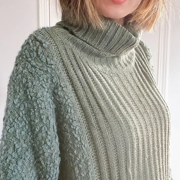 020 Cozy Green Cowl Neck Boucle Knit Sweater Top