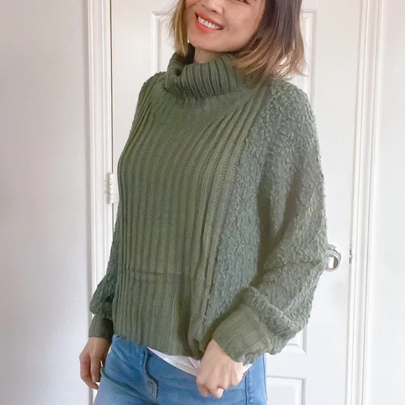 020 Cozy Green Cowl Neck Boucle Knit Sweater Top