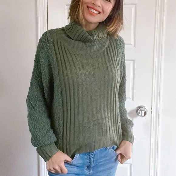 020 Cozy Green Cowl Neck Boucle Knit Sweater Top
