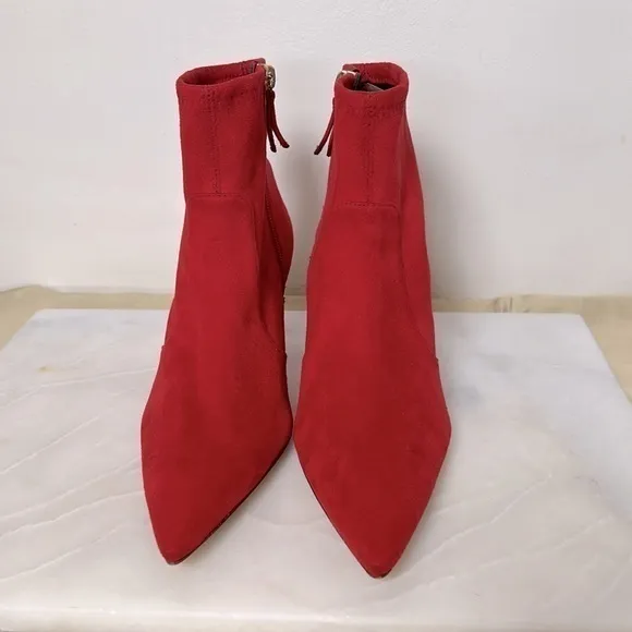 8. NWOT Good American The Icon Heel Bootie in Red Suede- Size 6