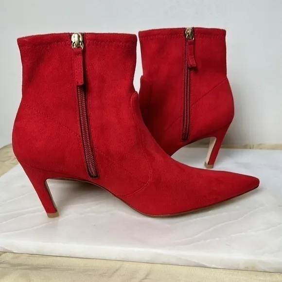 8. NWOT Good American The Icon Heel Bootie in Red Suede- Size 6