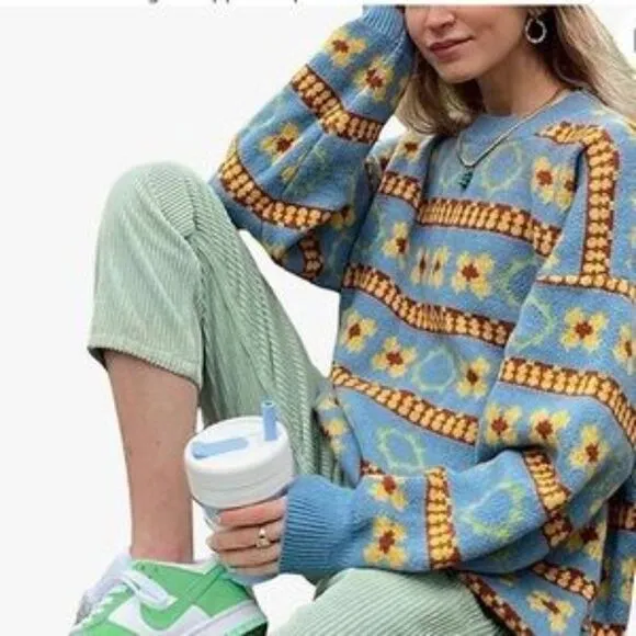 90’s Style Floral Knit Sweater Pullover