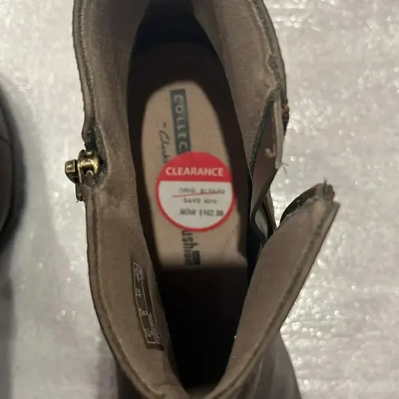 [9]Clark Collection Gray/Brown Leather Ankle Boots
