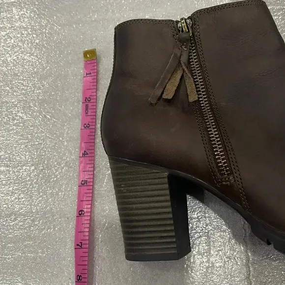 [9]Clark Collection Gray/Brown Leather Ankle Boots