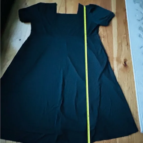 A line  plus size Black Dress, minimalist sleek figure flattering  women 5X