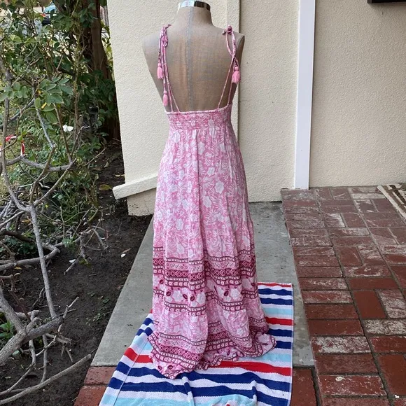 Aakaa beautiful pink floral flowy maxi sundress from high end boutique