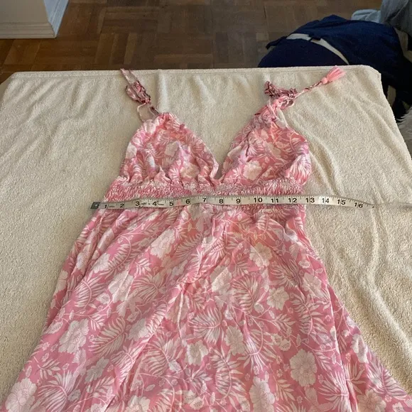 Aakaa beautiful pink floral flowy maxi sundress from high end boutique