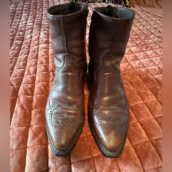 Abilene Men's Brown Leather Wingtip Ankle Boots