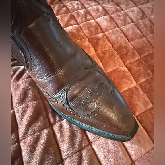 Abilene Men's Brown Leather Wingtip Ankle Boots