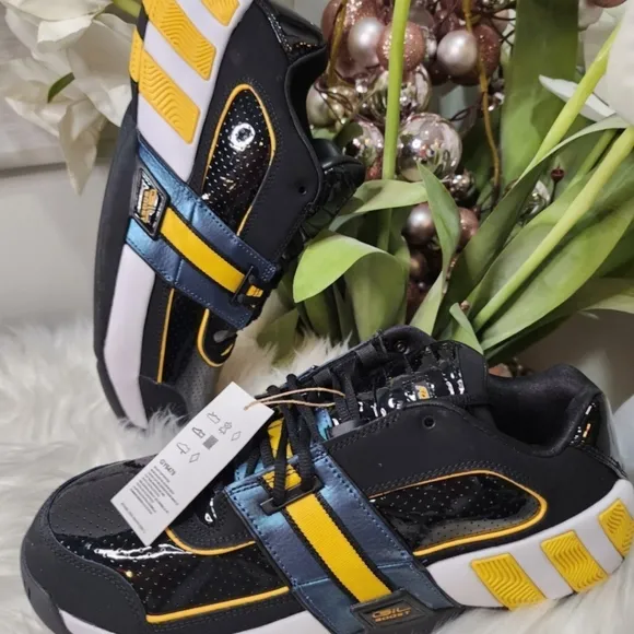Adidas Agent GIL Restomod GY6479 Basketball Shoes Core Black Gold size11 New