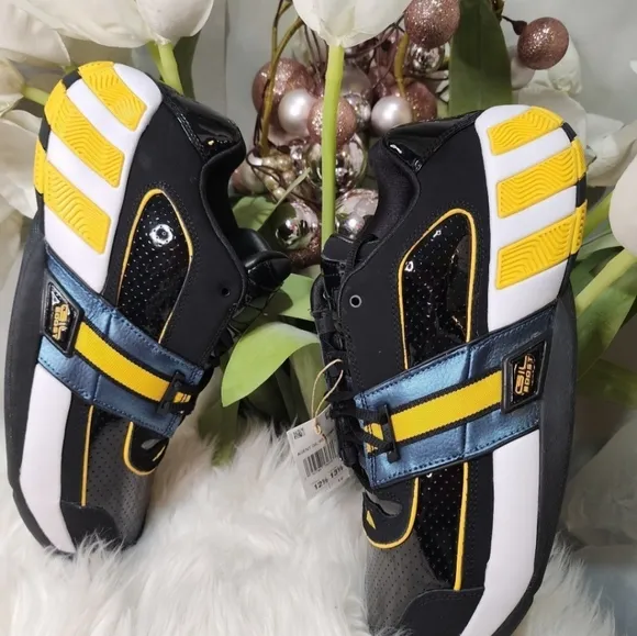 Adidas Agent GIL Restomod GY6479 Basketball Shoes Core Black Gold size11 New