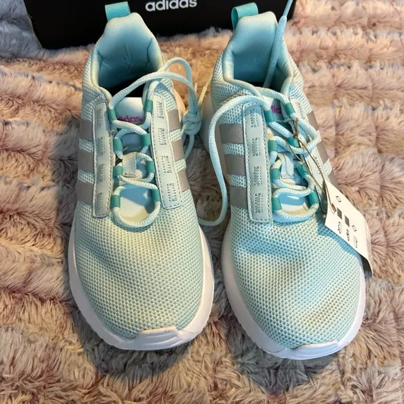 Adidas Blue and Pink Sneakers for Everyday Comfort size 5