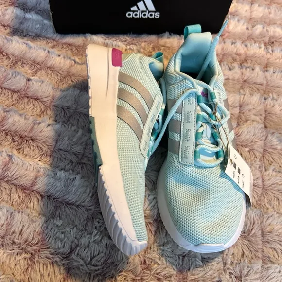 Adidas Blue and Pink Sneakers for Everyday Comfort size 5