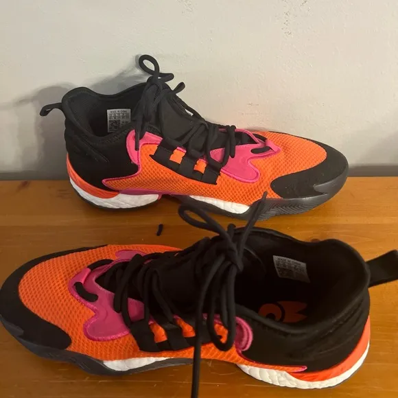 adidas BYW SELECT SHOES Core Black / Impact Orange / Team Real Magenta  10.5