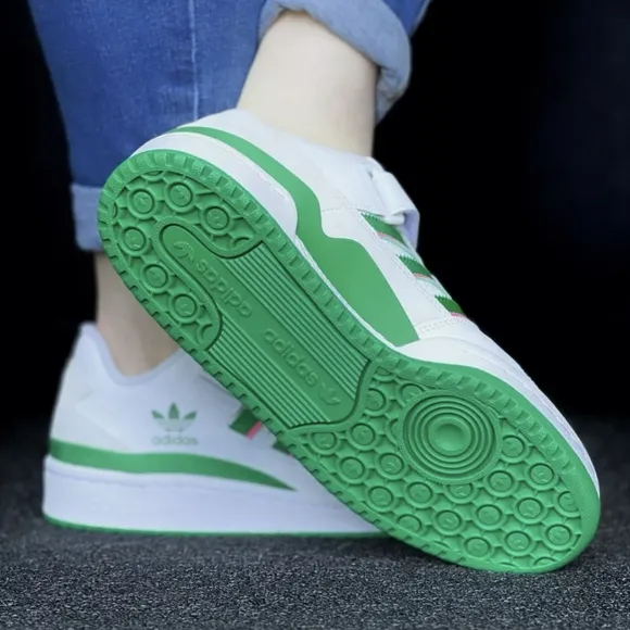 Adidas Forum Low Shoes Women's 7 Men's 5.5 Cloude White/ Green/ Lucid Pink