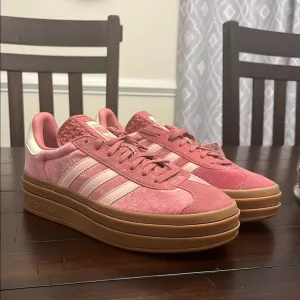 Adidas Gazelle Bold Velour Shoes Sneakers new Women’s Size 10