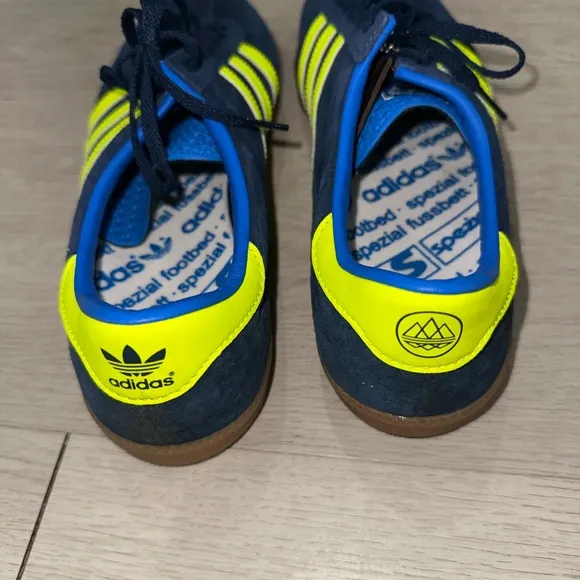 Adidas Hochelaga SPZL Night Indigo Solar Yellow Sneakers