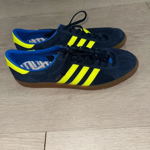 Adidas Hochelaga SPZL Night Indigo Solar Yellow Sneakers