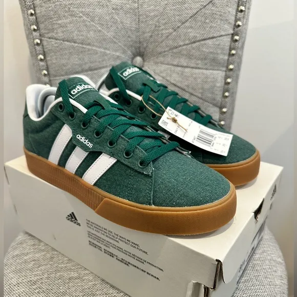 Adidas Men’s Daily 3.0 “Collegiate Green Gum” Low Top Sneakers, Size 8.5