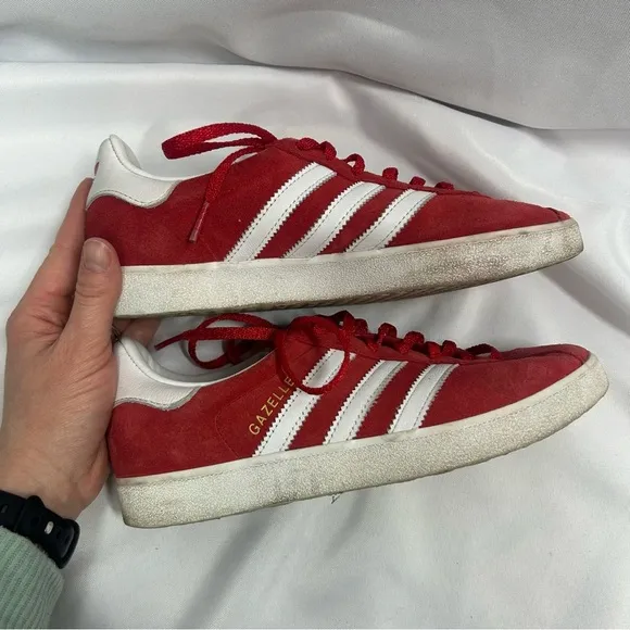 Adidas | Men's Gazelle Sneakers Red White Lace Up Shoes Stripes Size 5.5