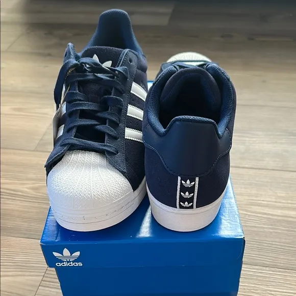 Adidas Men's Navy Blue Sneakers