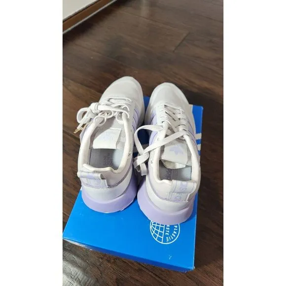 Adidas MULTIX  Women's Shoes size 8  GV8007