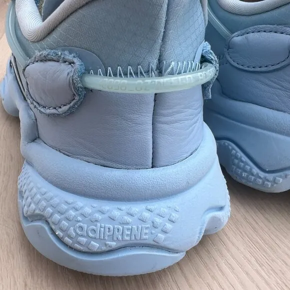 adidas Ozweego Clear Sky Halo Blue W's Size 6 RARE COLOR FIND / 90’s Aesthetic
