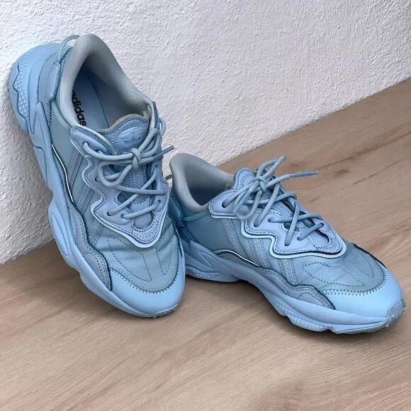 adidas Ozweego Clear Sky Halo Blue W's Size 6 RARE COLOR FIND / 90’s Aesthetic