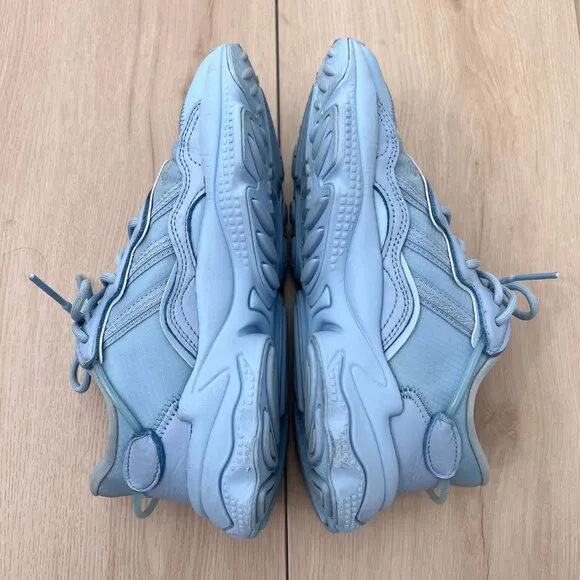 adidas Ozweego Clear Sky Halo Blue W's Size 6 RARE COLOR FIND / 90’s Aesthetic