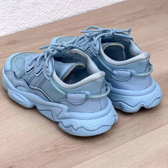 adidas Ozweego Clear Sky Halo Blue W's Size 6 RARE COLOR FIND / 90’s Aesthetic