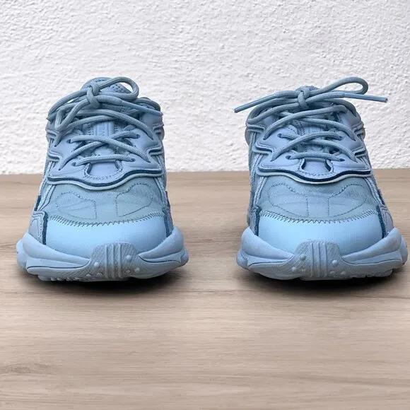 adidas Ozweego Clear Sky Halo Blue W's Size 6 RARE COLOR FIND / 90’s Aesthetic