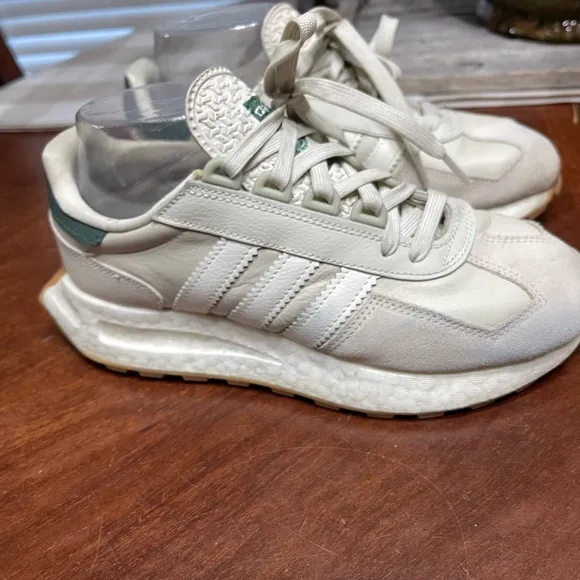 Adidas Retropy E5 Unisex Beige Green Leather GX9244
