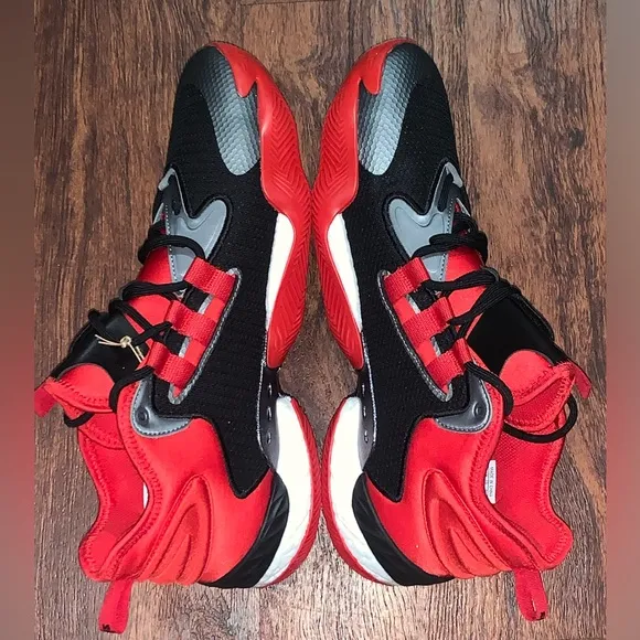 Adidas size 12 Marvel Ant Man