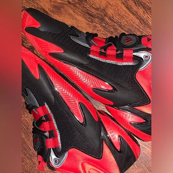 Adidas size 12 Marvel Ant Man