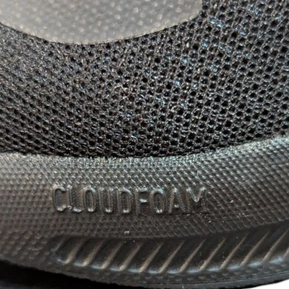 Adidas | Women's Cloudfoam Runfalcon 5 Running Shoes Sneakers | Black | 8.5