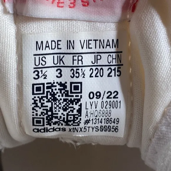 Adidas x Hello Kitty NIZZA Platform Shoes size 3.5