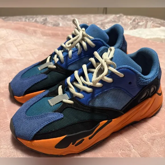 adidas Yeezy 700 Boost Bright Blue Men's Size 5.5