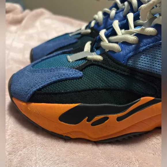 adidas Yeezy 700 Boost Bright Blue Men's Size 5.5